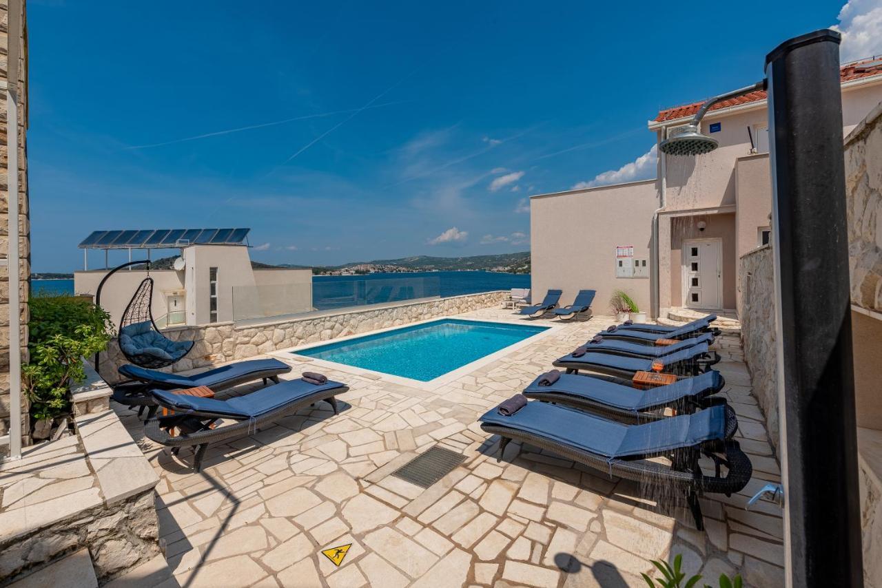 Villa Mona Apartments Ražanj Exterior foto